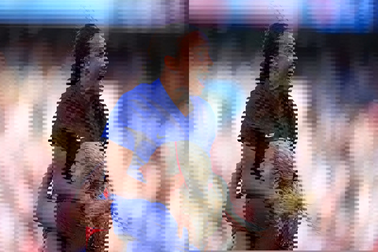 2066376