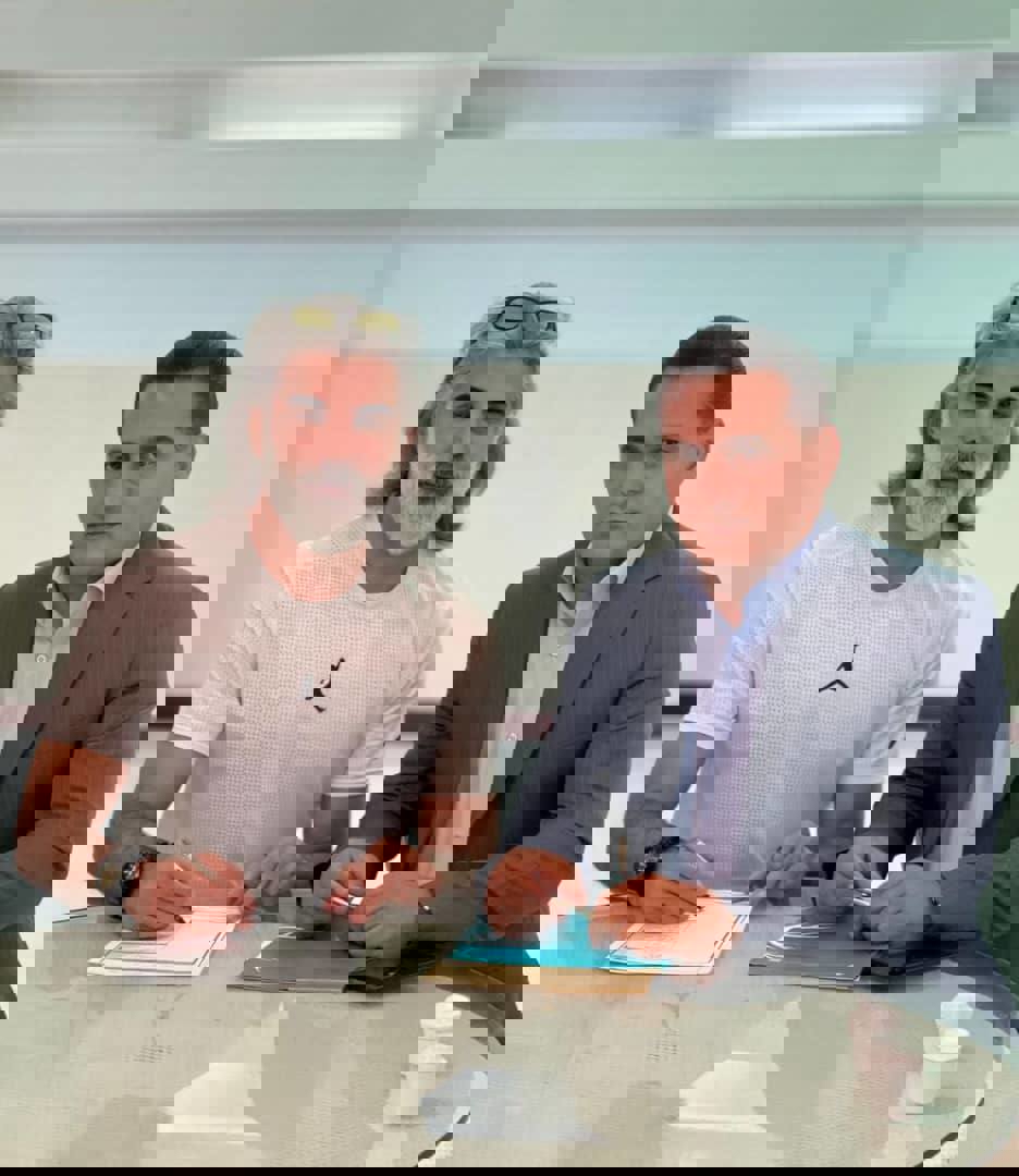 2066294