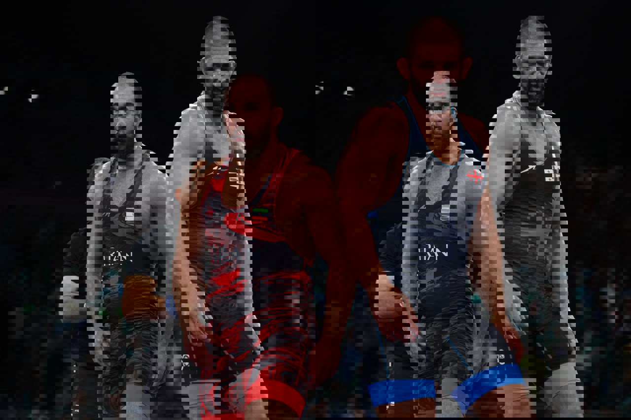 2066432