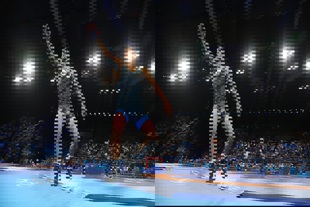 2066321