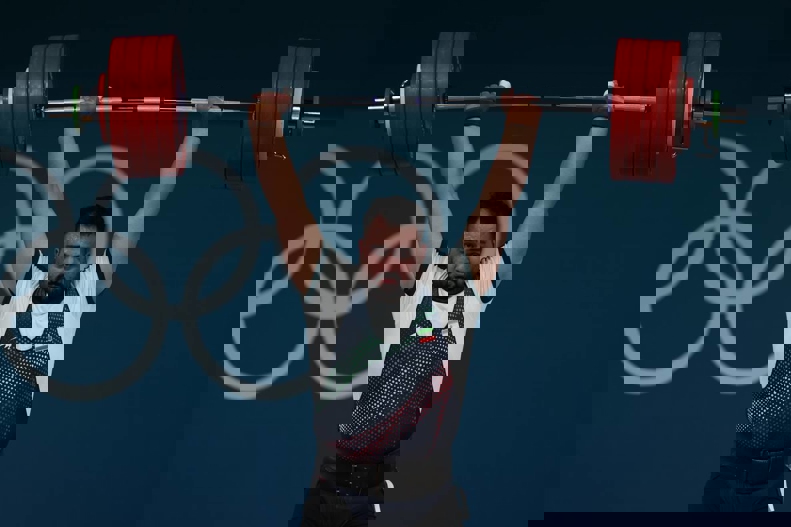2066496