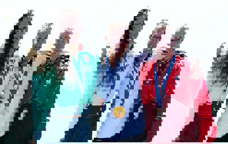 2066519
