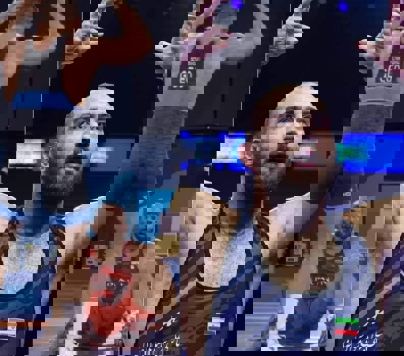 2066596