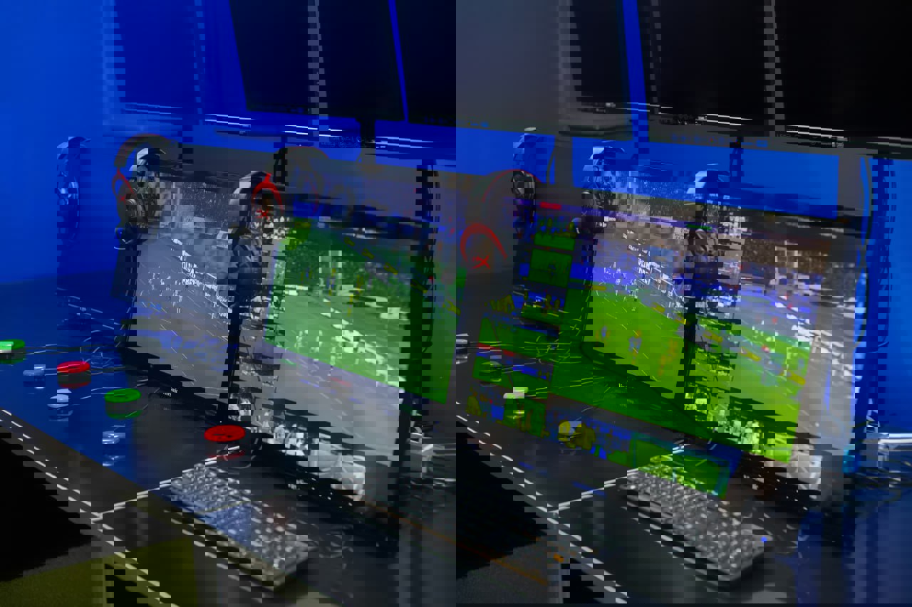 2066697