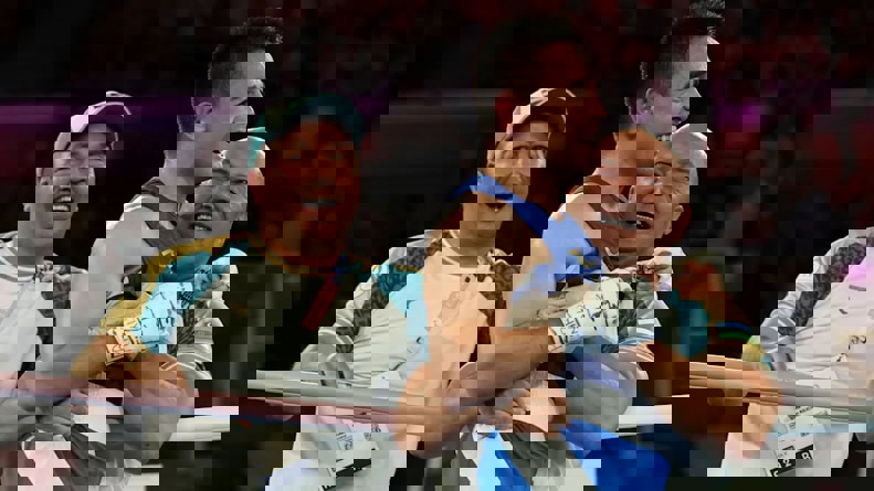 2066677