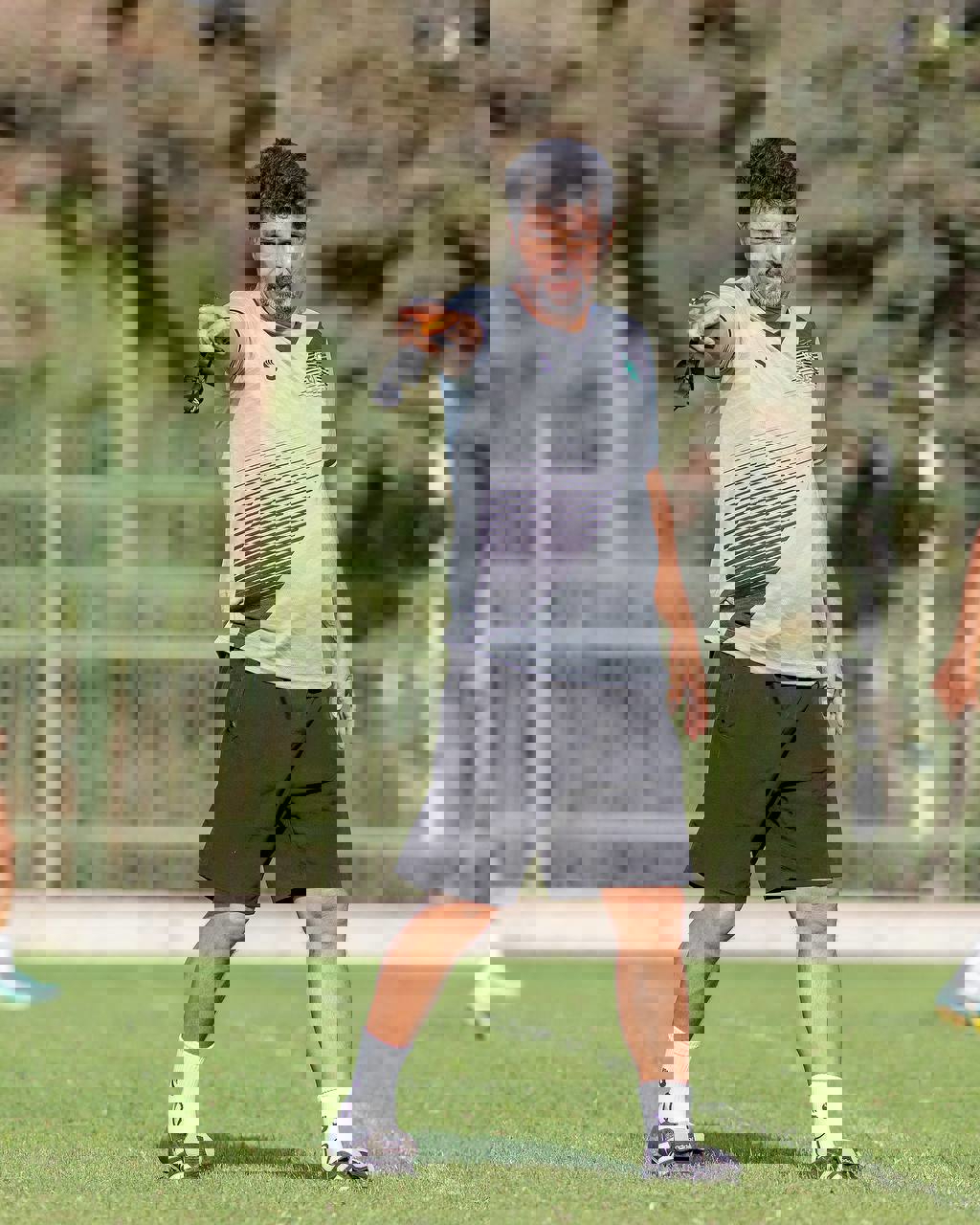 2066637