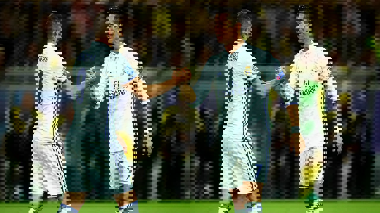 2067136