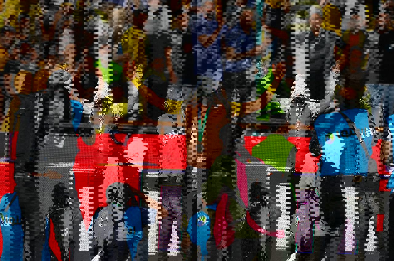 2067217