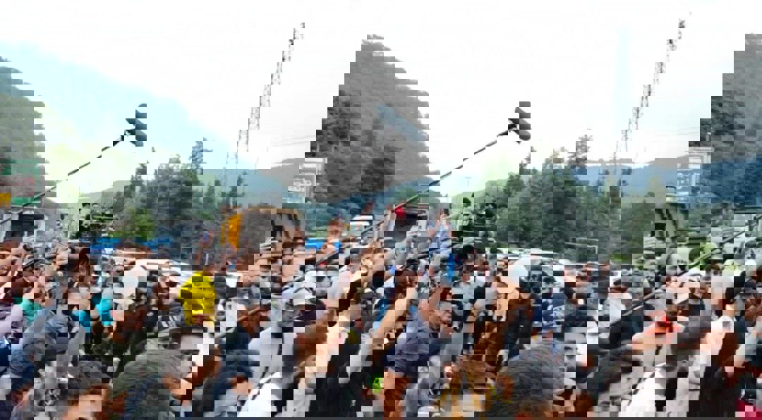 2067228