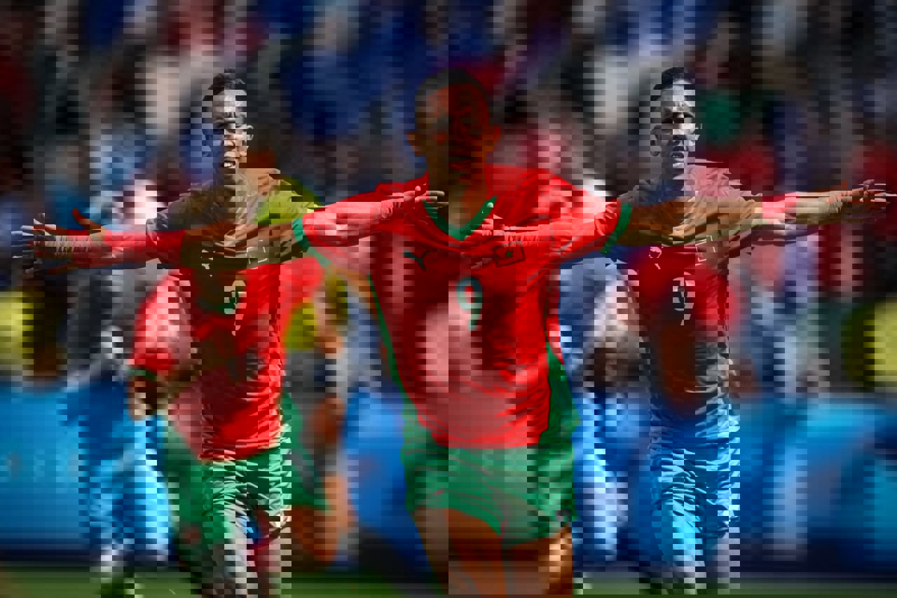 2067319