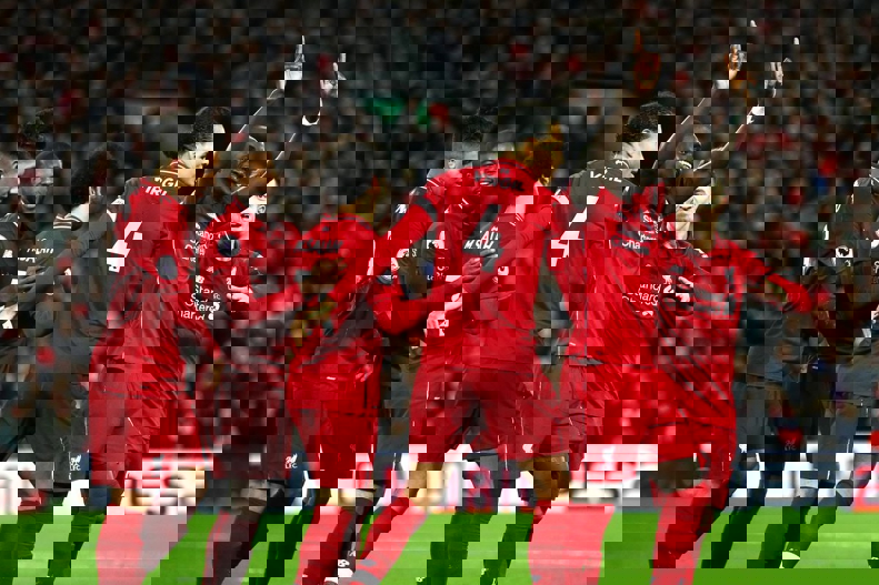 2067546
