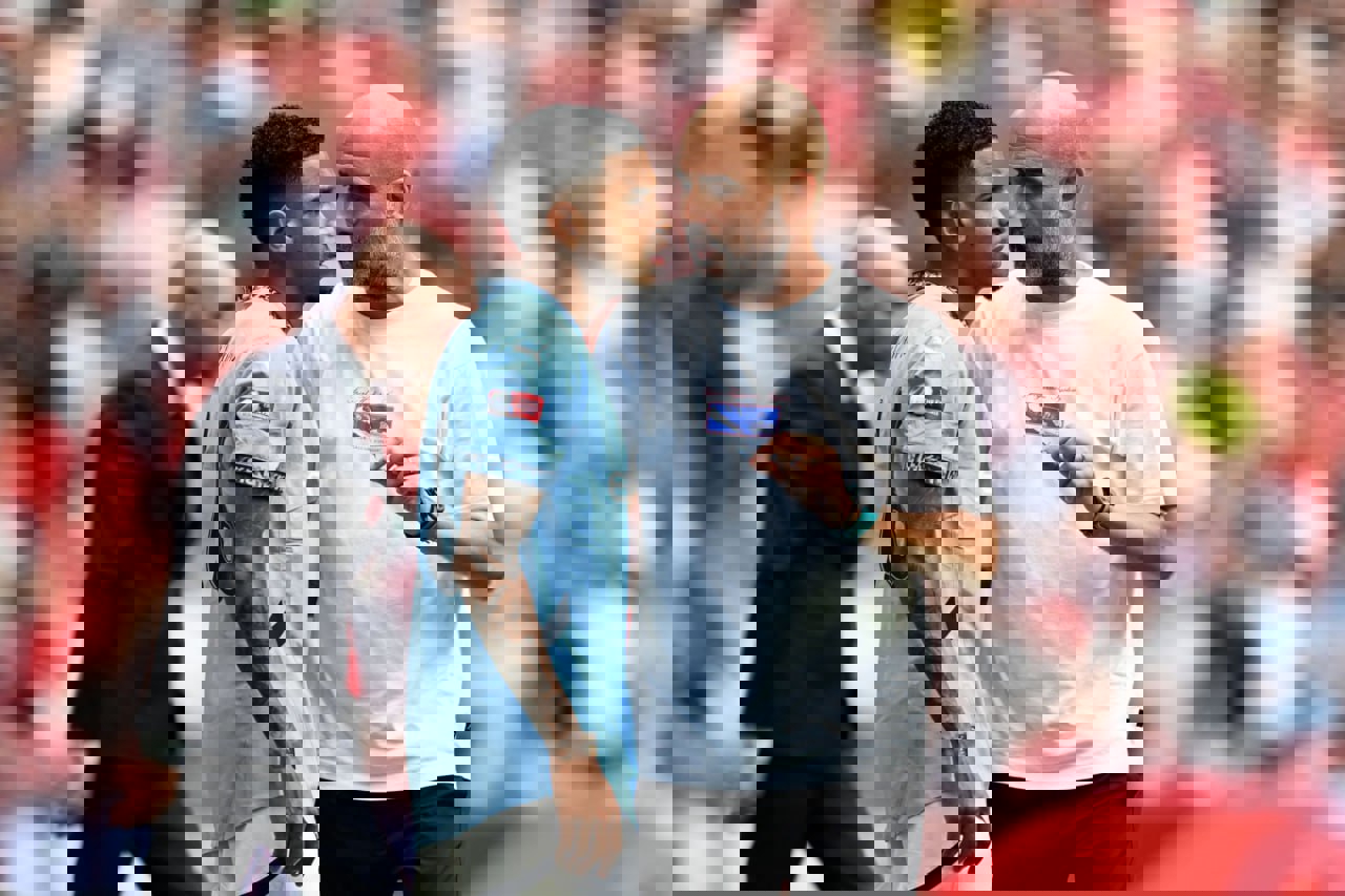 2067657