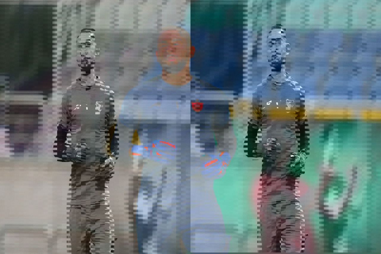 2067985