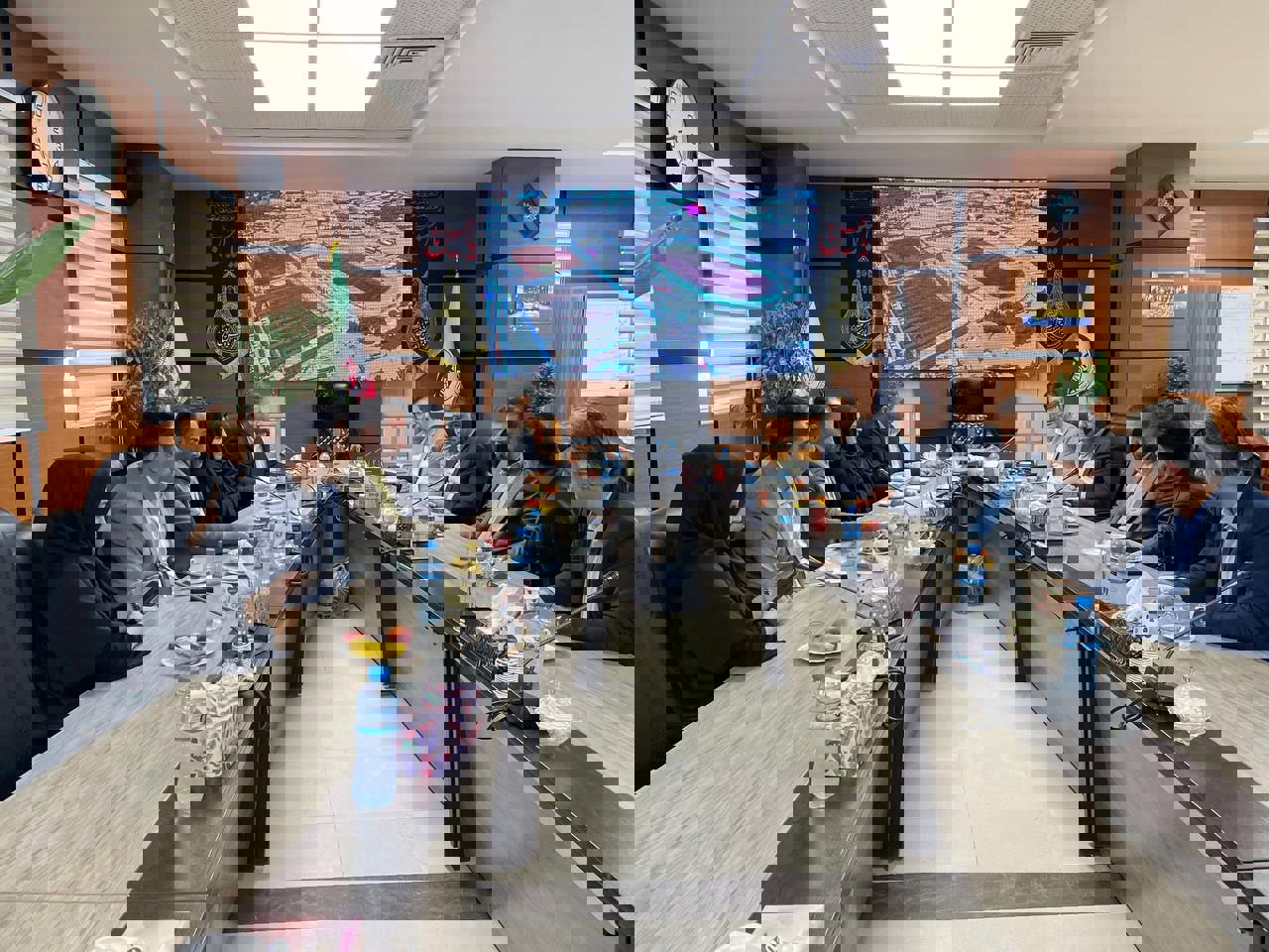 2068006