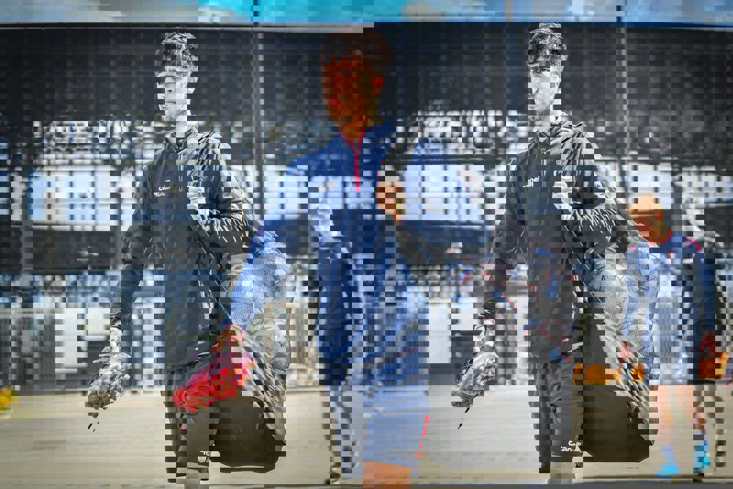 2068031