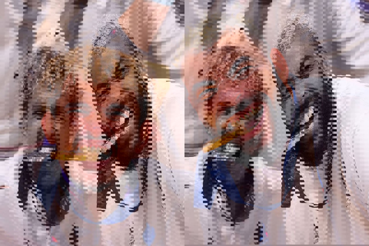 2068165