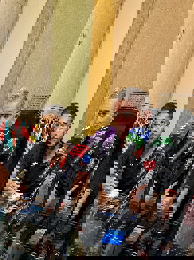 2068191