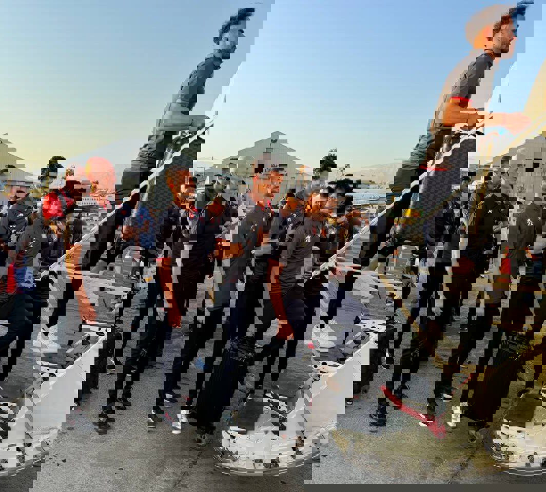 2068099