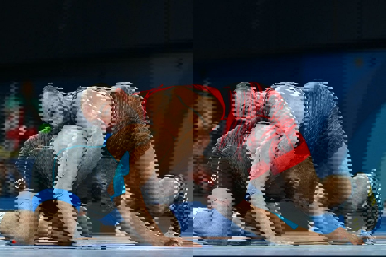 2068161