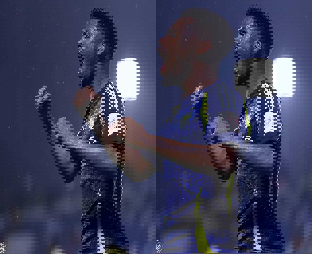 2068198