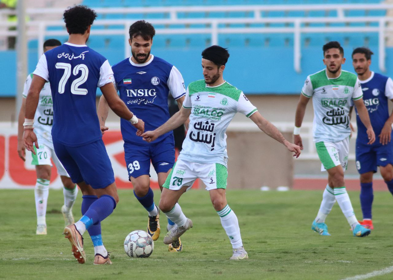 آبی‌پوشان بدون خارجی‌ها در ورزشگاه غریبه/ گزارش زنده: استقلال خوزستان 0 - 0 آلومینیوم