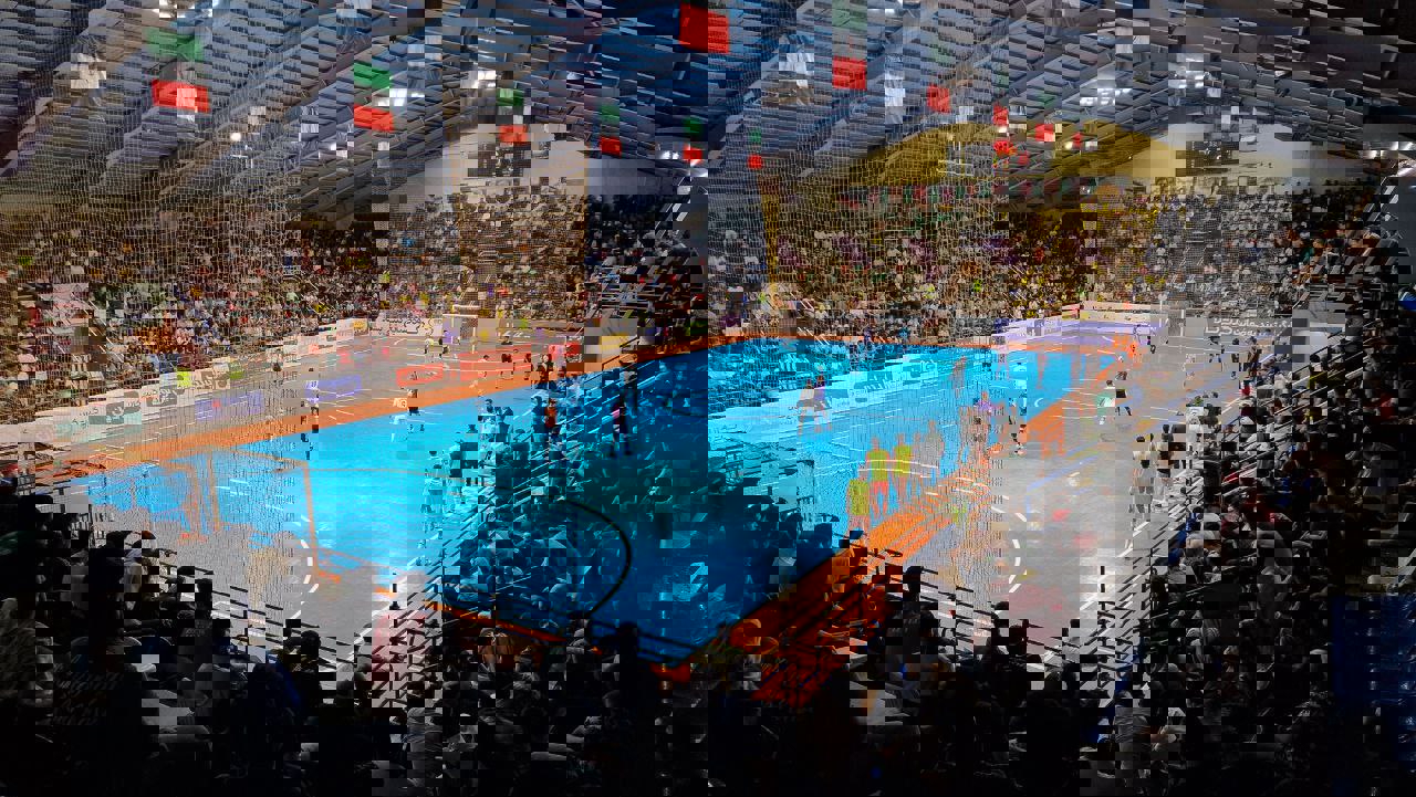 2068858