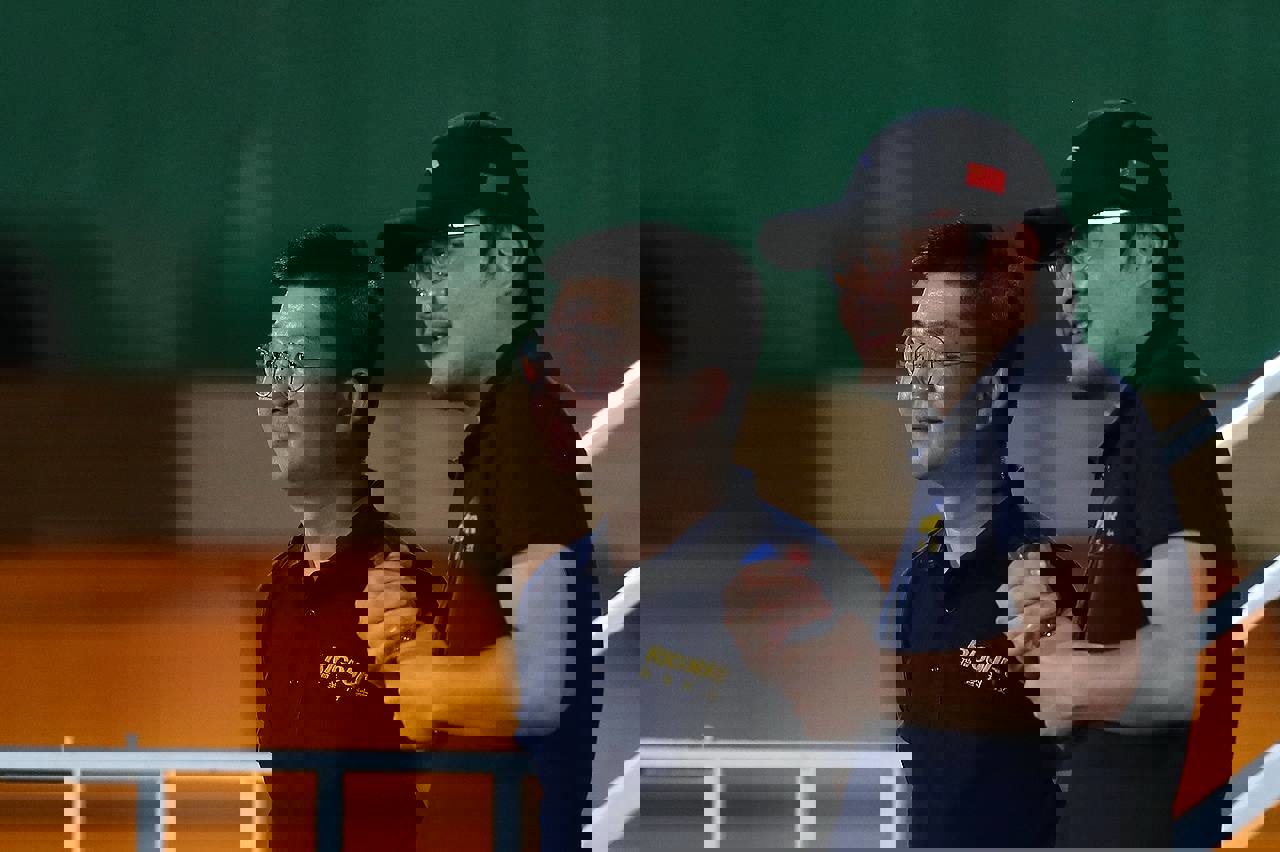 2068845