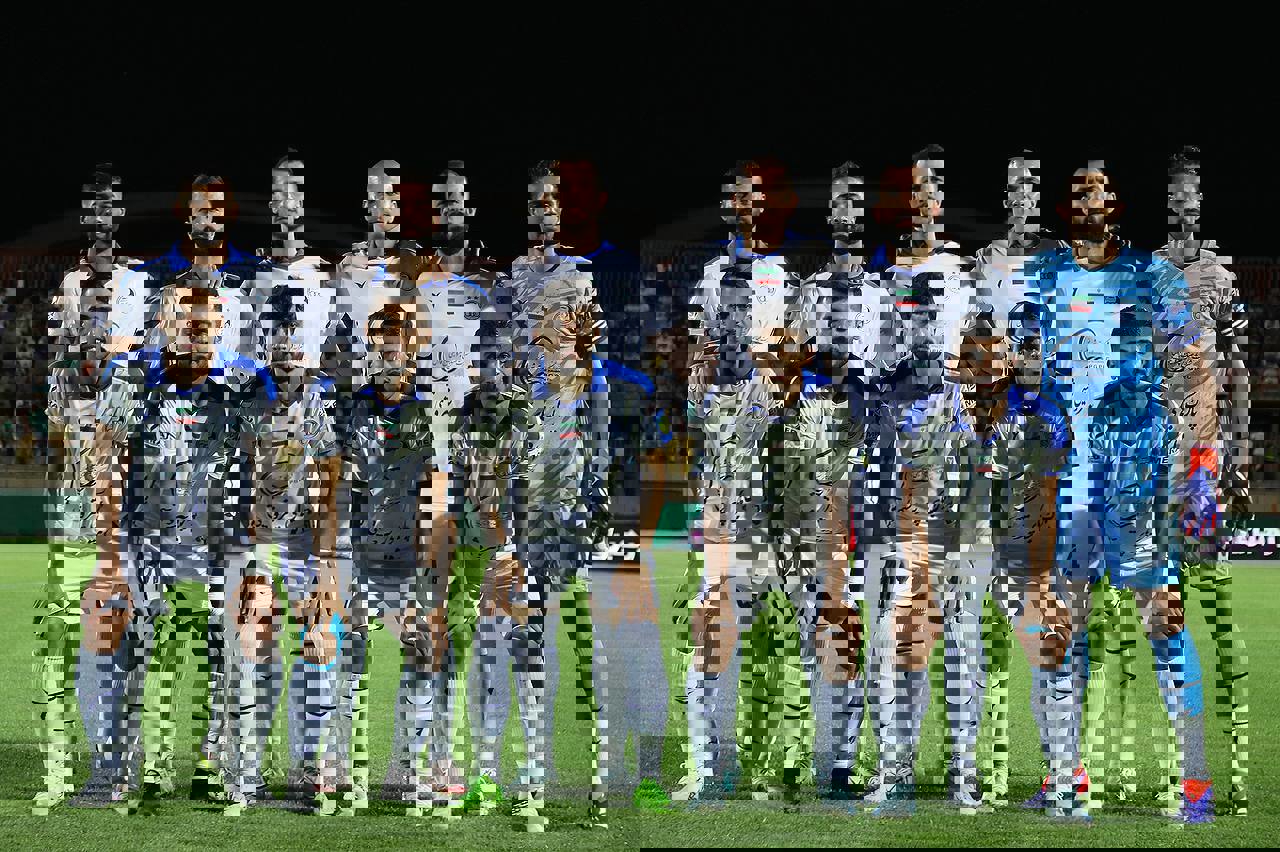 2068958
