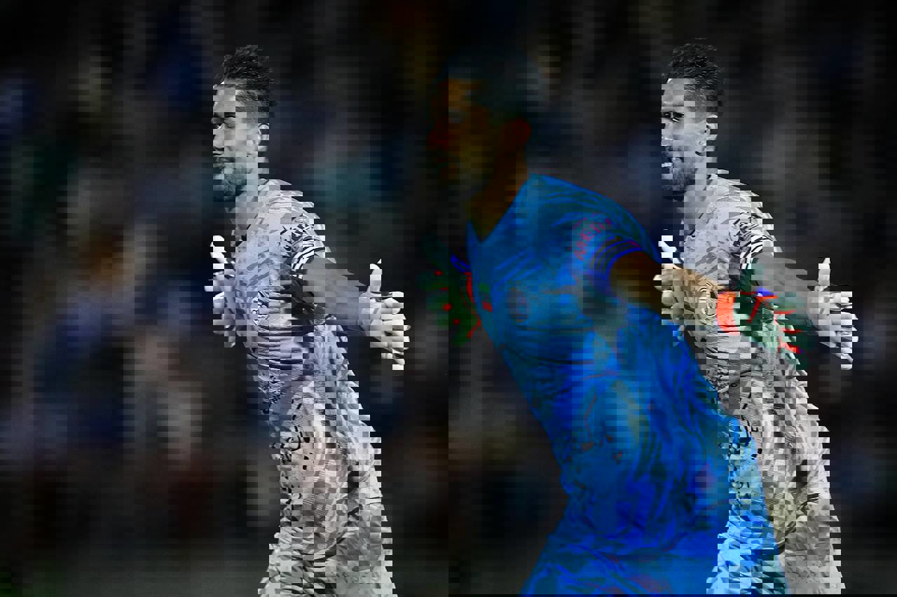 2069073