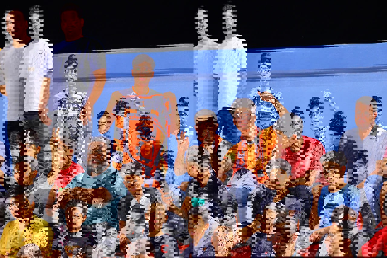 2068975