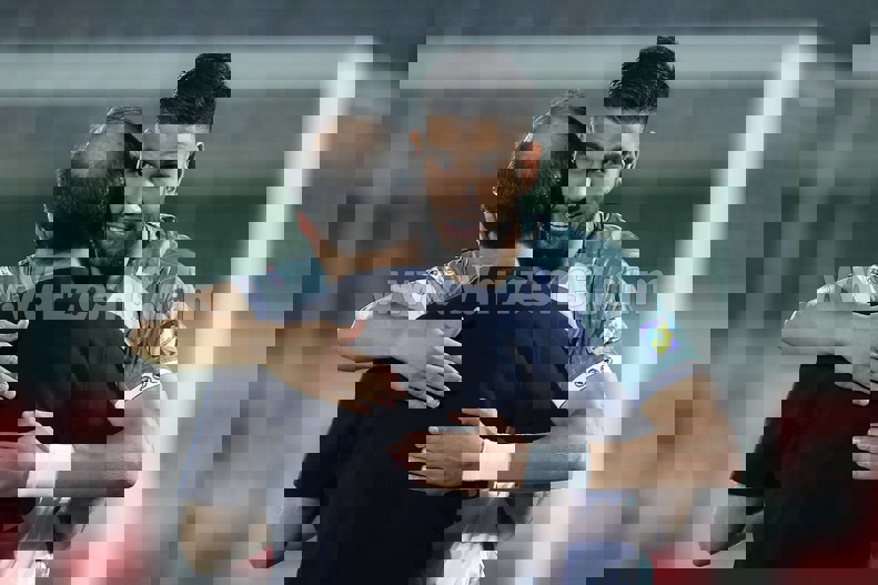 2069614