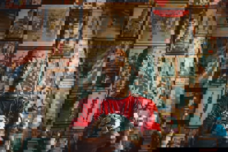 2069273