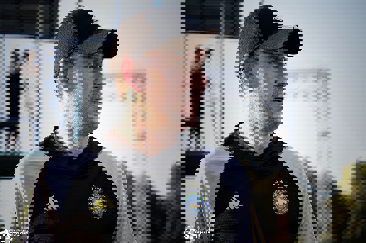 2069238