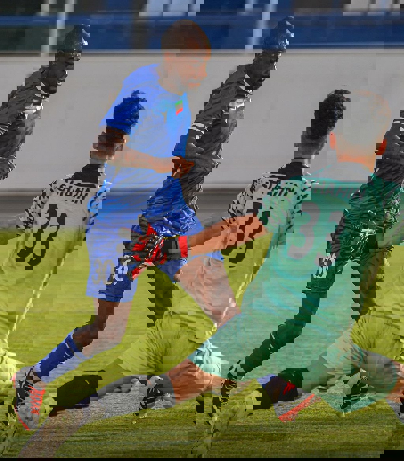 2069598