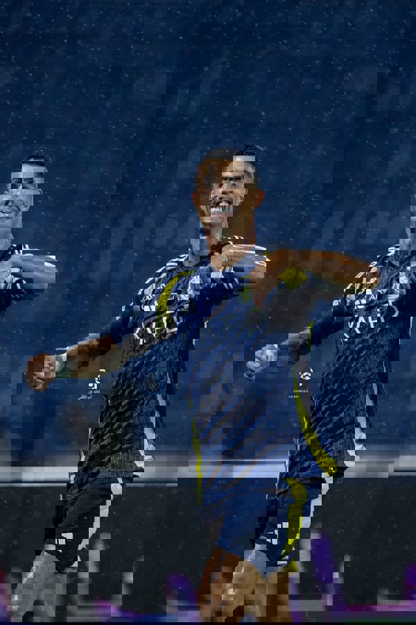 2069521