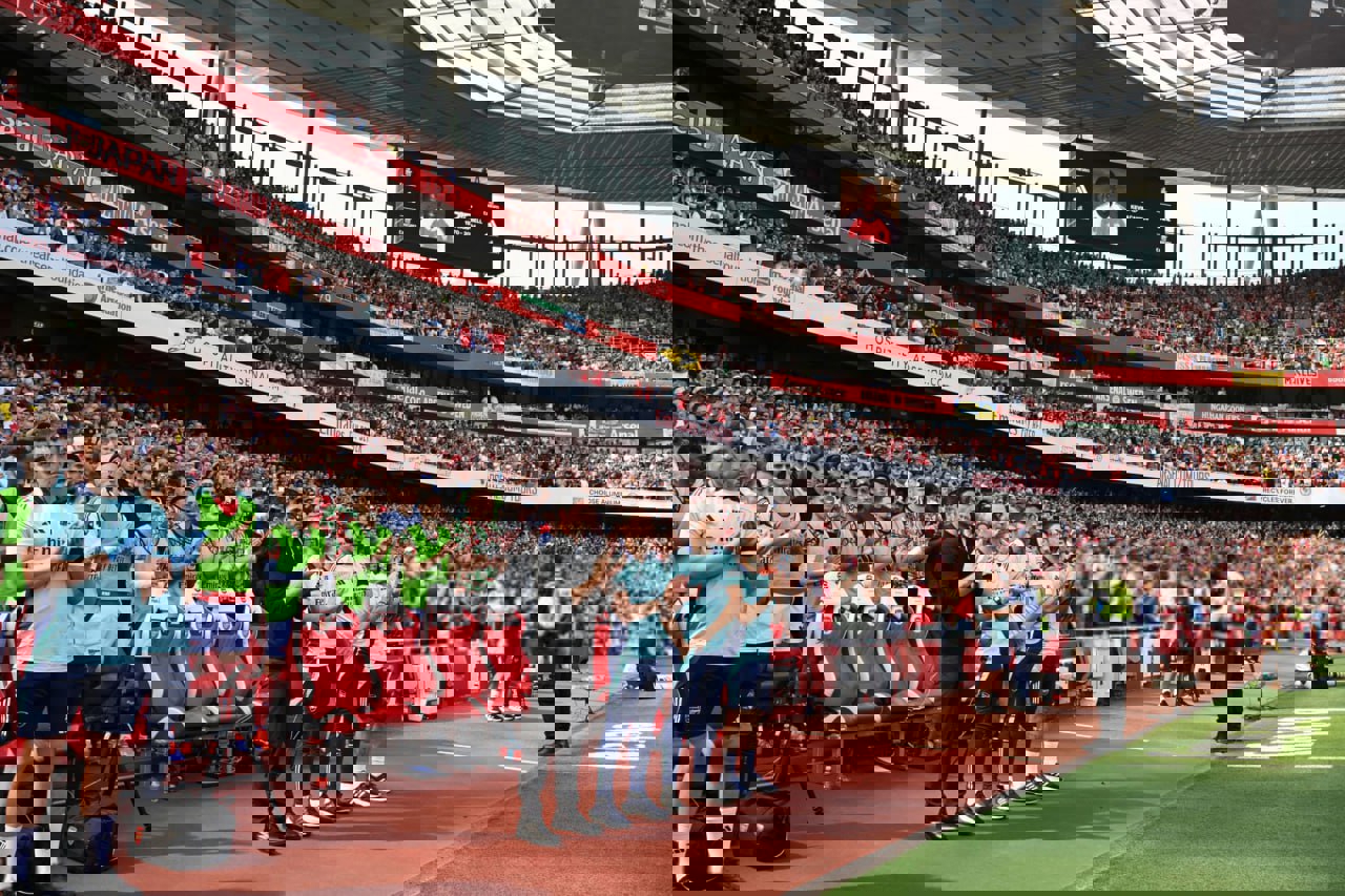 2069496