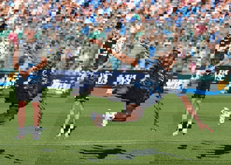 2069971