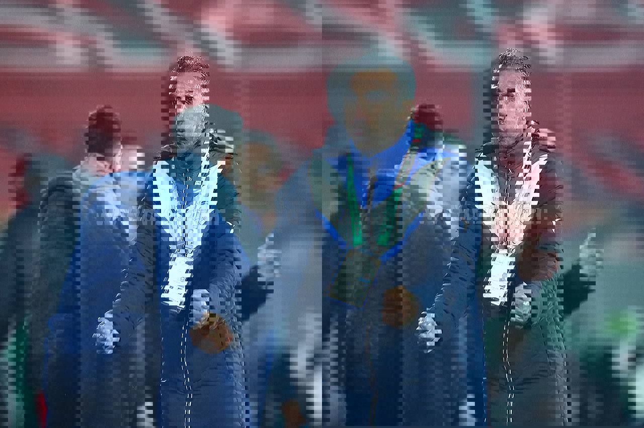 2070162