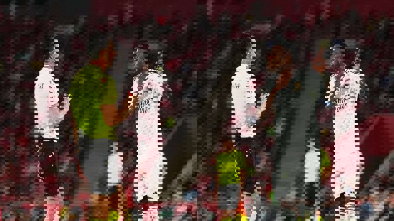 2070300