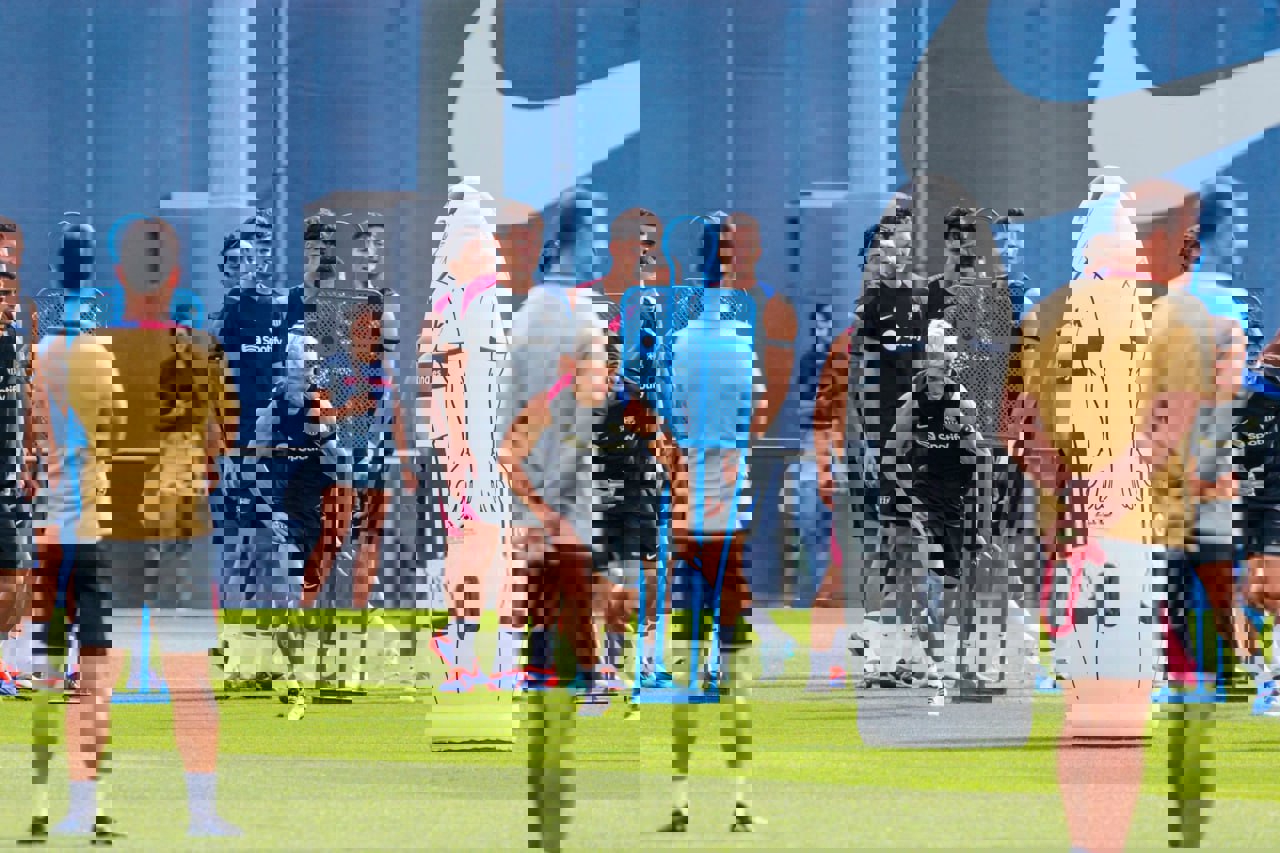 2070294