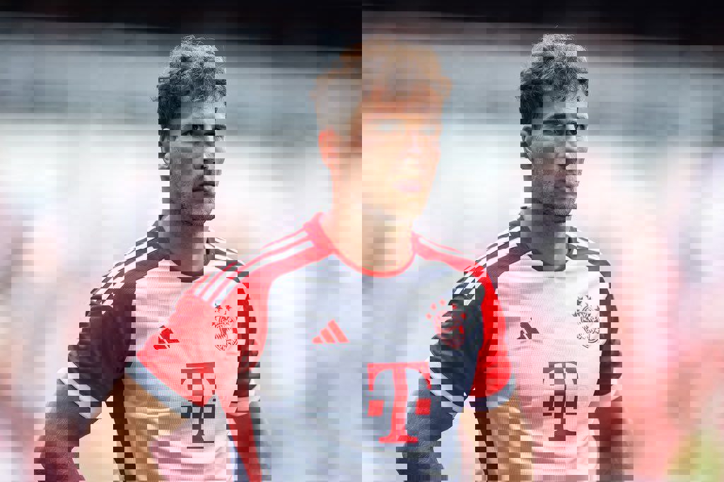 2070317