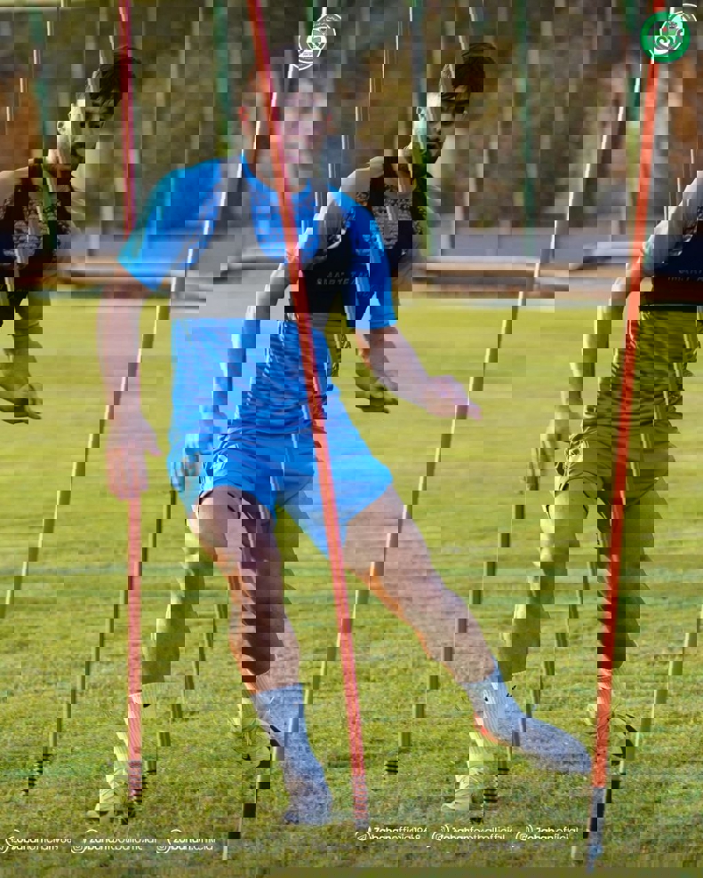 2070697