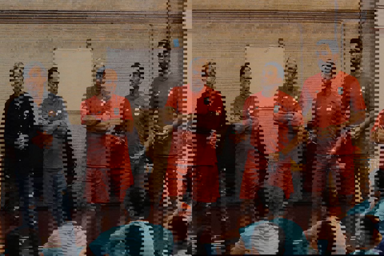 2070682