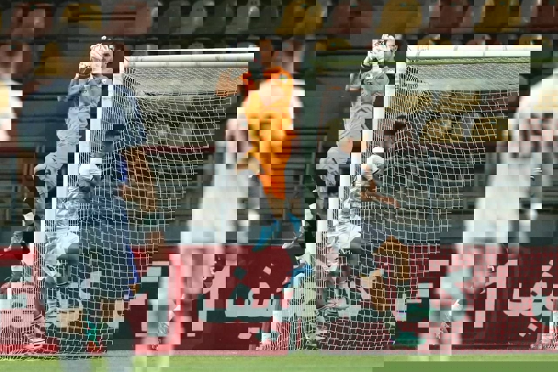 2070411