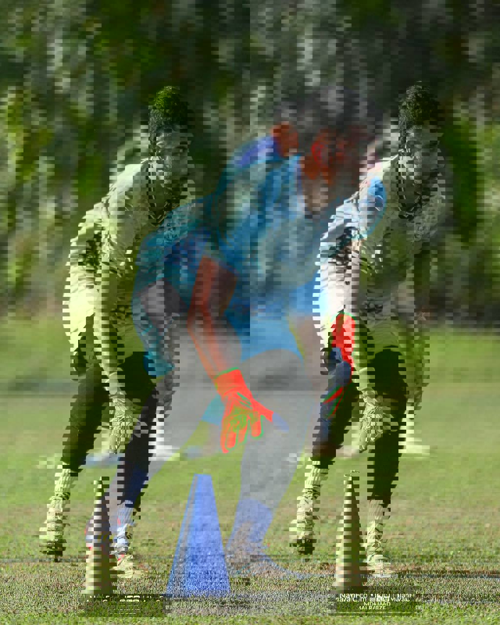 2070687