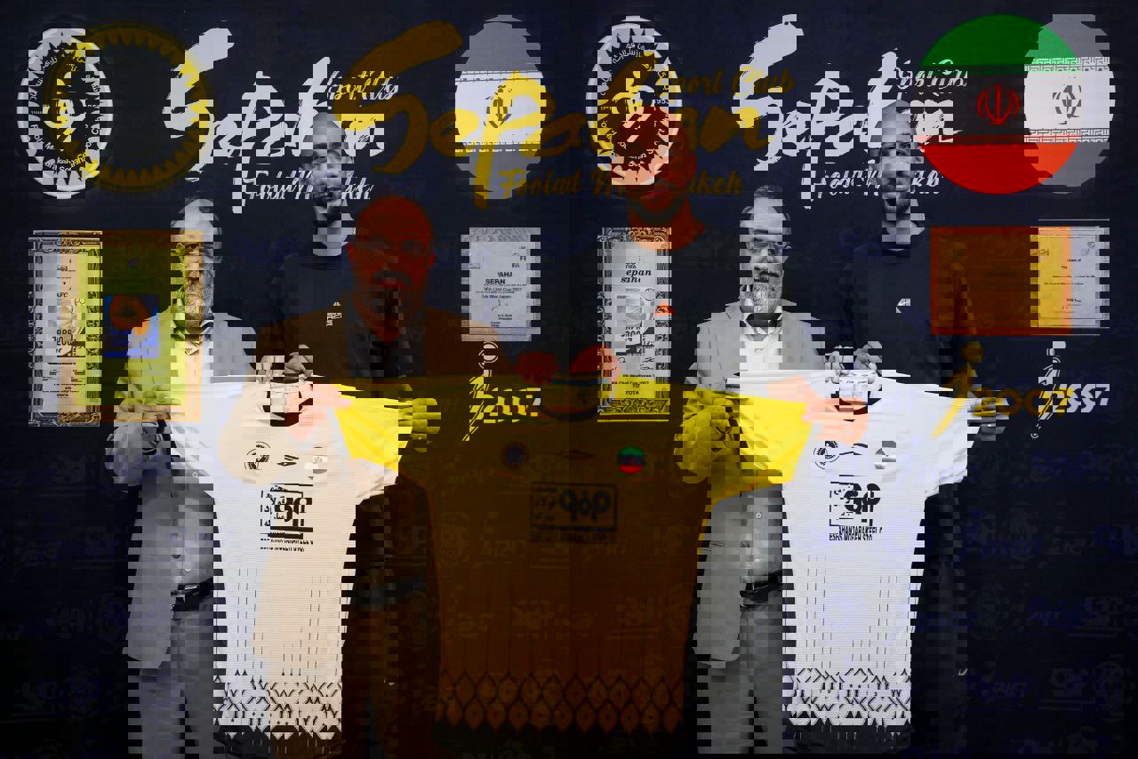 2070489