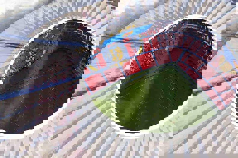 2070607