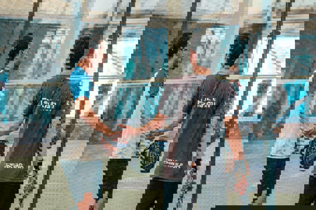 2070718