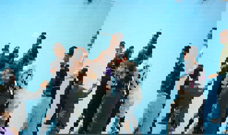 2070783