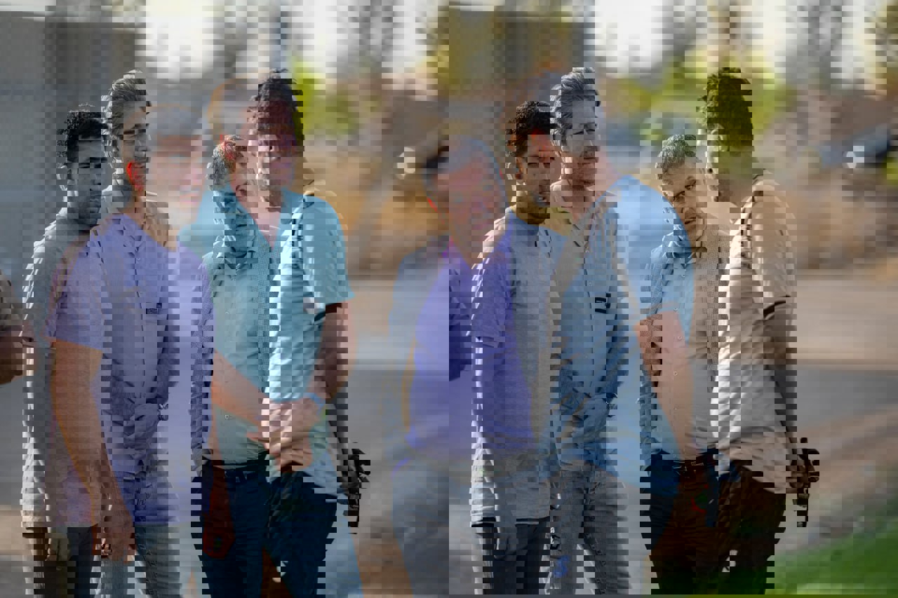2070792